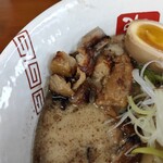 らーめん弥七 - 香ばしいヘタチャーシュー