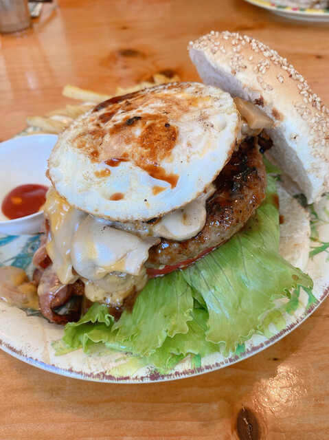 Burger Shop H S Healty And Smile 恩納村 ハンバーガー 食べログ Burger Shop H S Healty And Smile 恩納村 ハンバーガー 食べログ