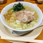 新宿めんや風花 - 天然塩らーめん