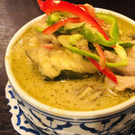 ゲンキョワン グリーンカレーS（1,200円）