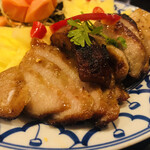 トントロのタイ風焼き豚（1,500円）