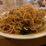 南海飯店 - かたい焼ソバの麺