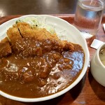 グリル千代田 - ロースカツカレー：700円