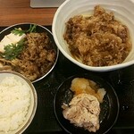 丸亀製麺 - 