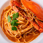 Rich and rich! Blue crab and crab miso in tomato cream sauce