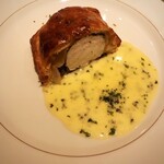 スズキのパイ包み焼き。