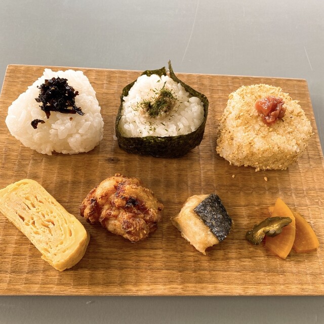 さろんぶるー 片原町 高松 ダイニングバー 食べログ
