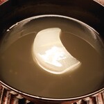 緒方 - 月とスッポン