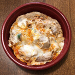 鳥つね自然洞 - 特上親子丼