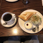茶房・伽羅大野木店 - 