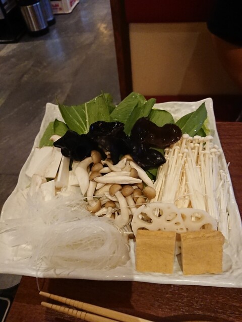 小尾羊 川崎駅前店 川崎 中国鍋 火鍋 ネット予約可 食べログ