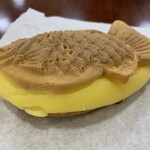 Taiyaki Hitosuji Tappuri An - たい焼き（クリーム）…税込140円