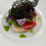 L'ORANGERIE - 帆立貝とツブ貝　柔らかな香りのバジルとパセリのソース⭐️帆立貝が半生♡ツブ貝は香りが良くて♡お野菜もきめ細かな細工が嬉しい楽しい❣️