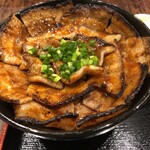 三◯食堂 - みそダレ豚丼（850円）
