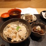 おにく 花柳 - ご飯