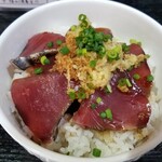塩そば専門店 桑ばら - 釣師セキネさんの鰹タタキ丼と塩かけそばの定食