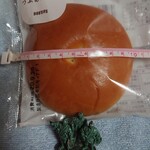 ドトールコーヒーショップ - つぶあんぱん 170円　直径10cm
