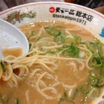 天下一品 総本店 - こってりの並（食べかけ）