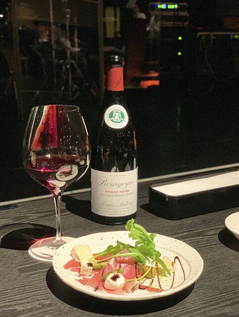 ビルボードライブ大阪 Billboard Live Osaka 西梅田 西洋各国料理 その他 食べログ
