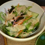 ケーキとコーヒーのお店 木音 - サラダ 自家製オリジナルごまドレッシング