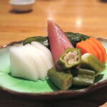 Yakitori Hachiman - 自家製のお新香盛り