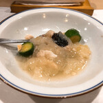 うを徳 - 琵琶湖ビワマスのアタマ･カマ･骨を煮てズッキーニ･大根と合わせた旨味コラーゲン！