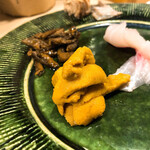 うを徳 - 北海道吉岡産の紫雲丹