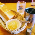 コメダ珈琲店 - カフェインレスアイスコーヒー450円 モーニングＢ手作りたまごペースト バター