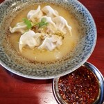 大衆中遊華食堂 八戒 - 発酵白菜水餃子