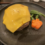 とろけるハンバーグ福よし - 