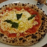 Pizzeria Lo-co - ランチピザ マルゲリータ(S)