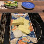 わらやき屋 名古屋 - だし巻き卵(食べかけ)