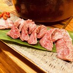 肉割烹・囲炉裏 牛乃輪 - 