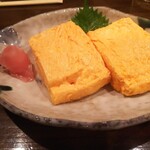 うなぎの豊川 - 出し巻　※生姜漬けが花を模様してます