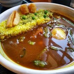 カレーの匠 - 野菜の素揚げ&ポーチドエッグ