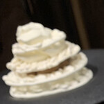 和栗モンブラン専門店 栗りん - モンブランの中