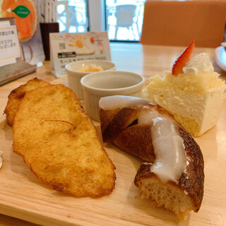 一宮 稲沢 愛西でおすすめのグルメ情報 ケーキバイキング をご紹介 食べログ 一宮 稲沢 愛西でおすすめのグルメ情報 ケーキバイキング をご紹介 食べログ