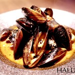 HALUKA - ムール貝 トマトとオレガノ