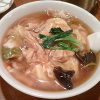 全家福 新館 - 五目スープそば850円。
