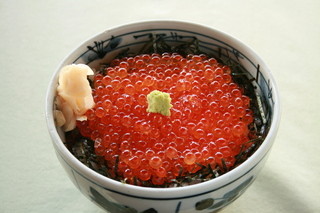 Yururi - モンドセレクション金賞受賞の特製はらこを使用しています。小鉢、香の物、お味噌汁付き　