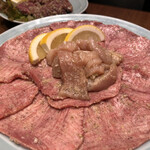 焼肉 静龍苑 - タン塩　ミノ