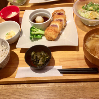 千葉駅でおすすめの美味しい定食 食堂をご紹介 食べログ