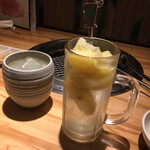 京の焼肉処 弘 - 柚子酒とレモン酎ハイ