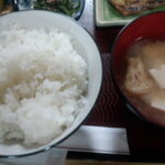 むらかみ食堂  - ごはんと味噌汁