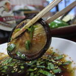 炭火焼肉 てんぐ - 椎茸頂きます！