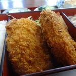 Tachibana - メンコロセットのメンチとコロッケ