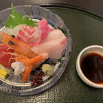 志摩 - 本日の魚介4種盛り合わせ