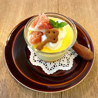 Caffe  dolce - 上浜プリン300円