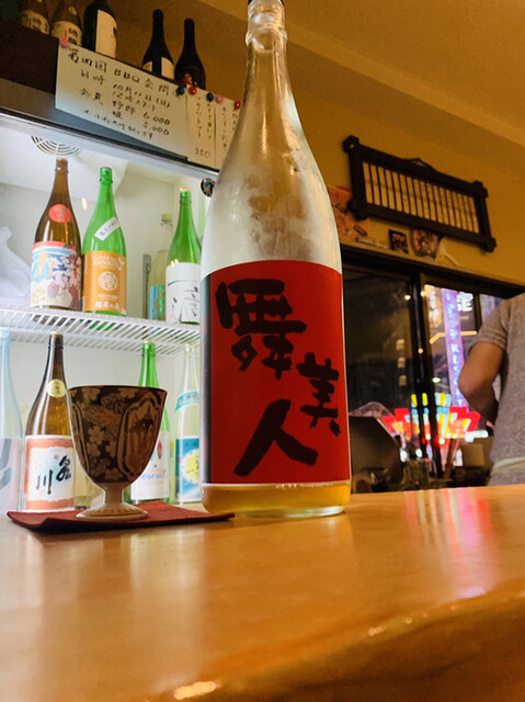 日本酒立呑みバー 正杜屋 ニホンシュタチノミバー マサトヤ なんば 大阪メトロ 日本酒バー 食べログ