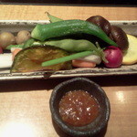 飛騨牛一頭家 馬喰一代 名古屋 - ランチのサラダ